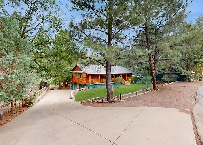 Lakeside Livin' Holiday home